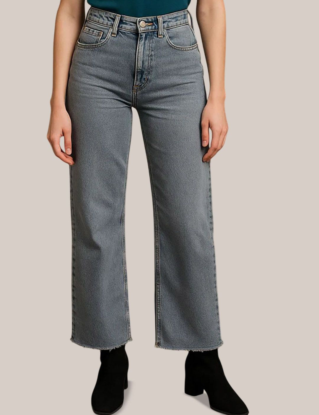 Kotty Women Straight Fit High-Rise Stretchable Jeans