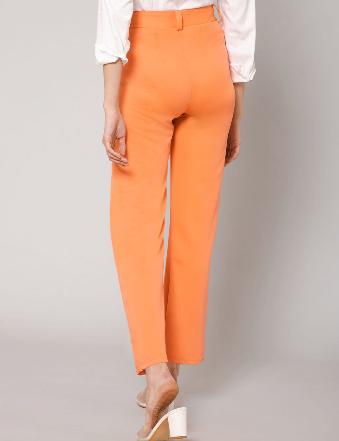Kotty Women Relaxed Straight Leg High-Rise Trousers