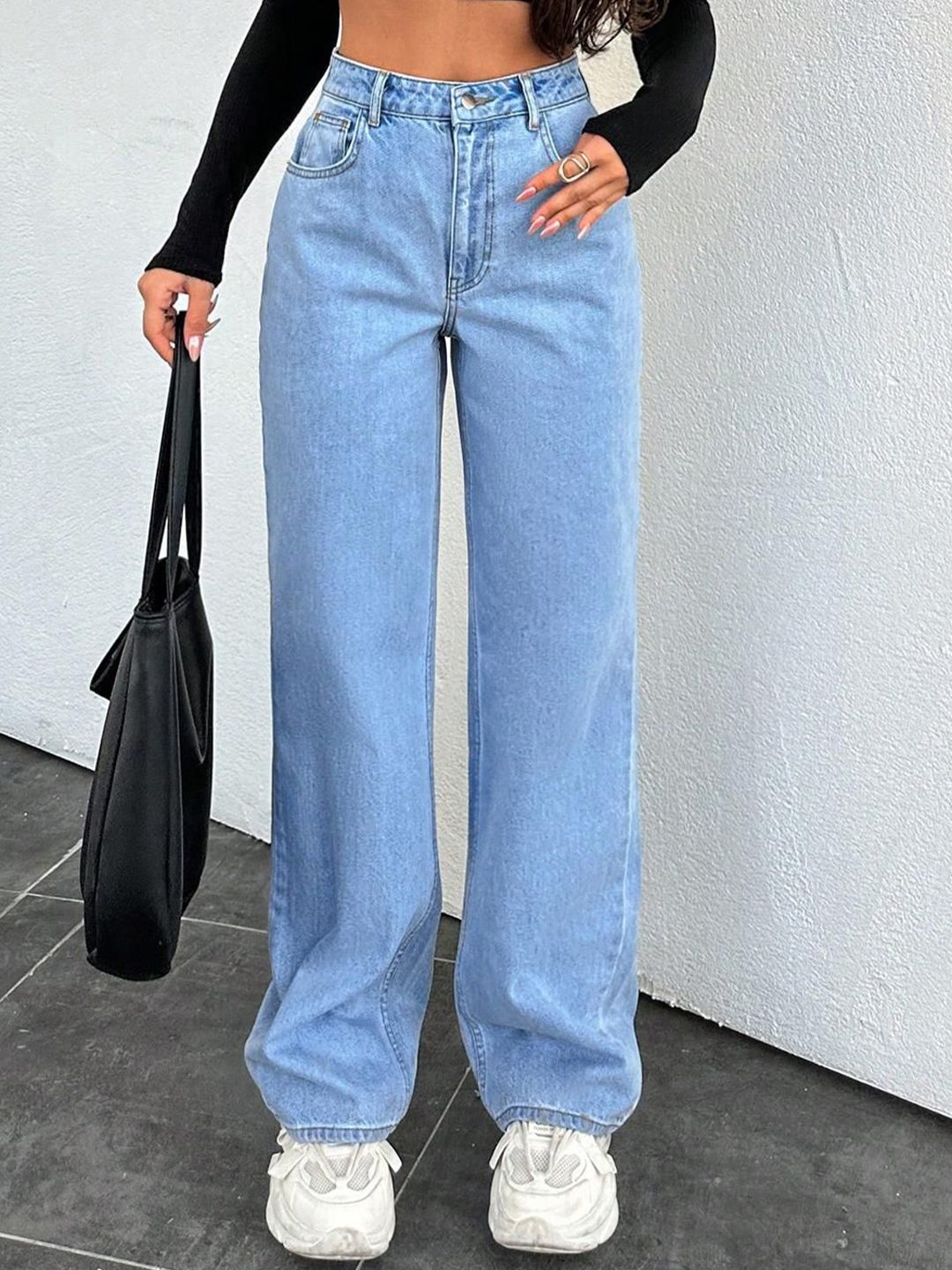 Kotty Women Straight Fit High-Rise Stretchable Jeans