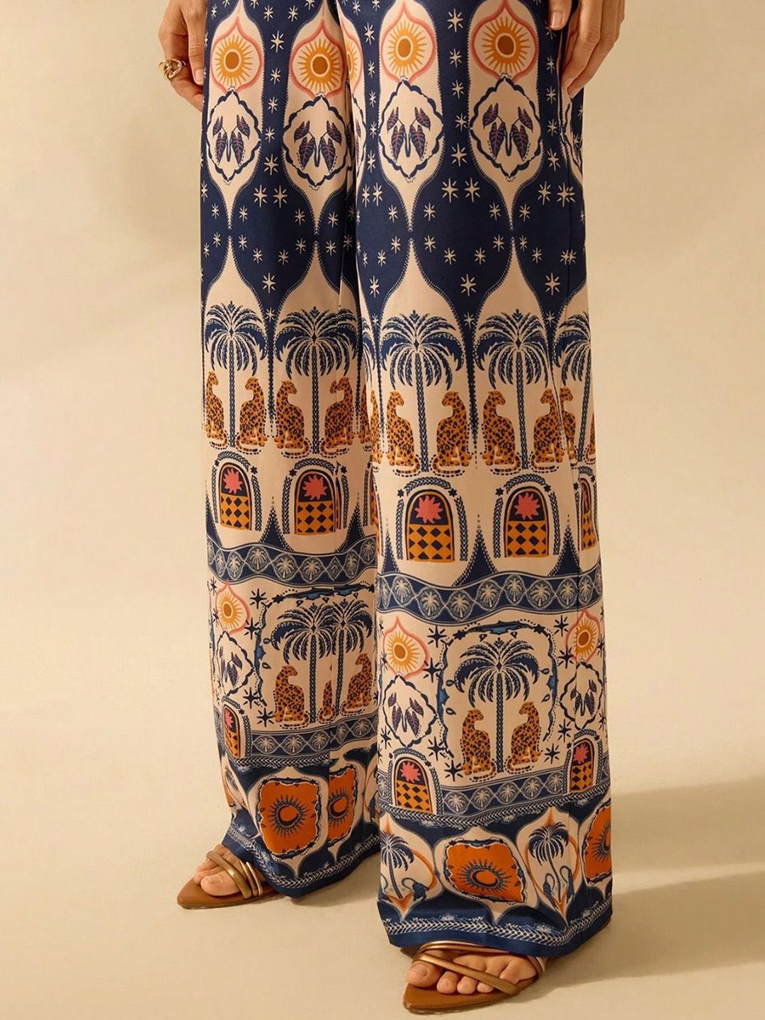 Kotty Women Ethnic Motifs Printed Relaxed Flared High-Rise Trousers