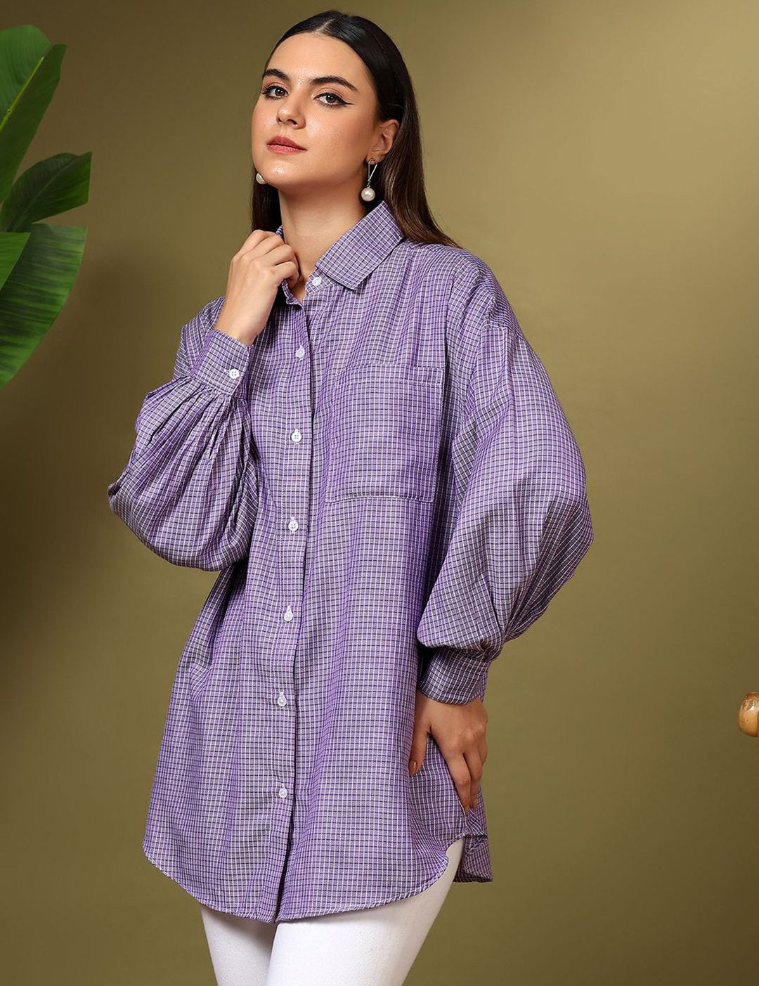 Kotty Women Oversized Fit Spread Collar Micro Checked Cotton Casual Shirt