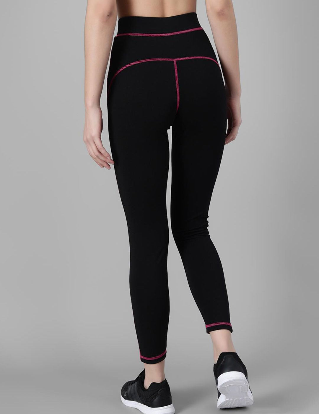 Kotty Women Colourblocked Ankle-Length Gym Tights