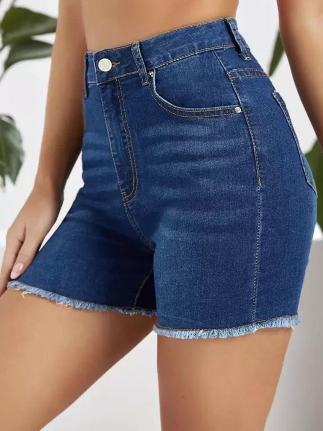 Kotty Women Washed Skinny Fit High-Rise Denim Shorts 