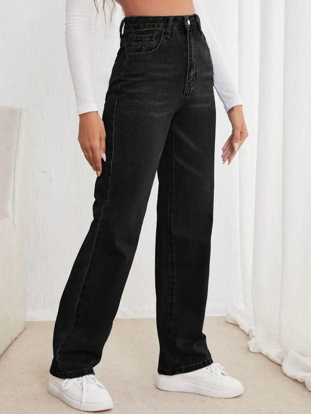 Kotty Women Straight Fit High-Rise Clean Look Stretchable Jeans