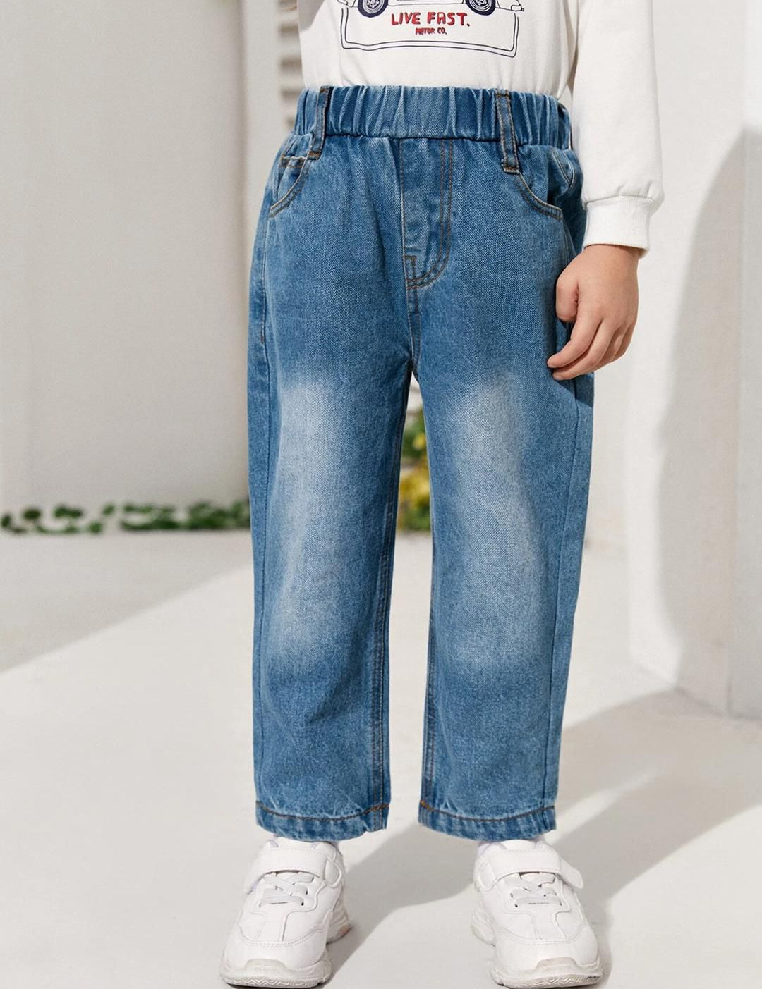 Kotty Girls Jean Fit Light Fade Stretchable Jeans