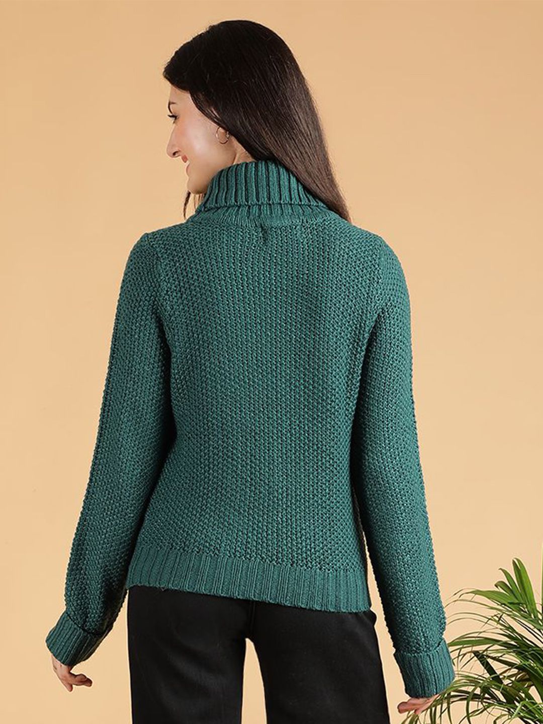 Kotty Women Turtle Neck Ribbed Pullover Sweater