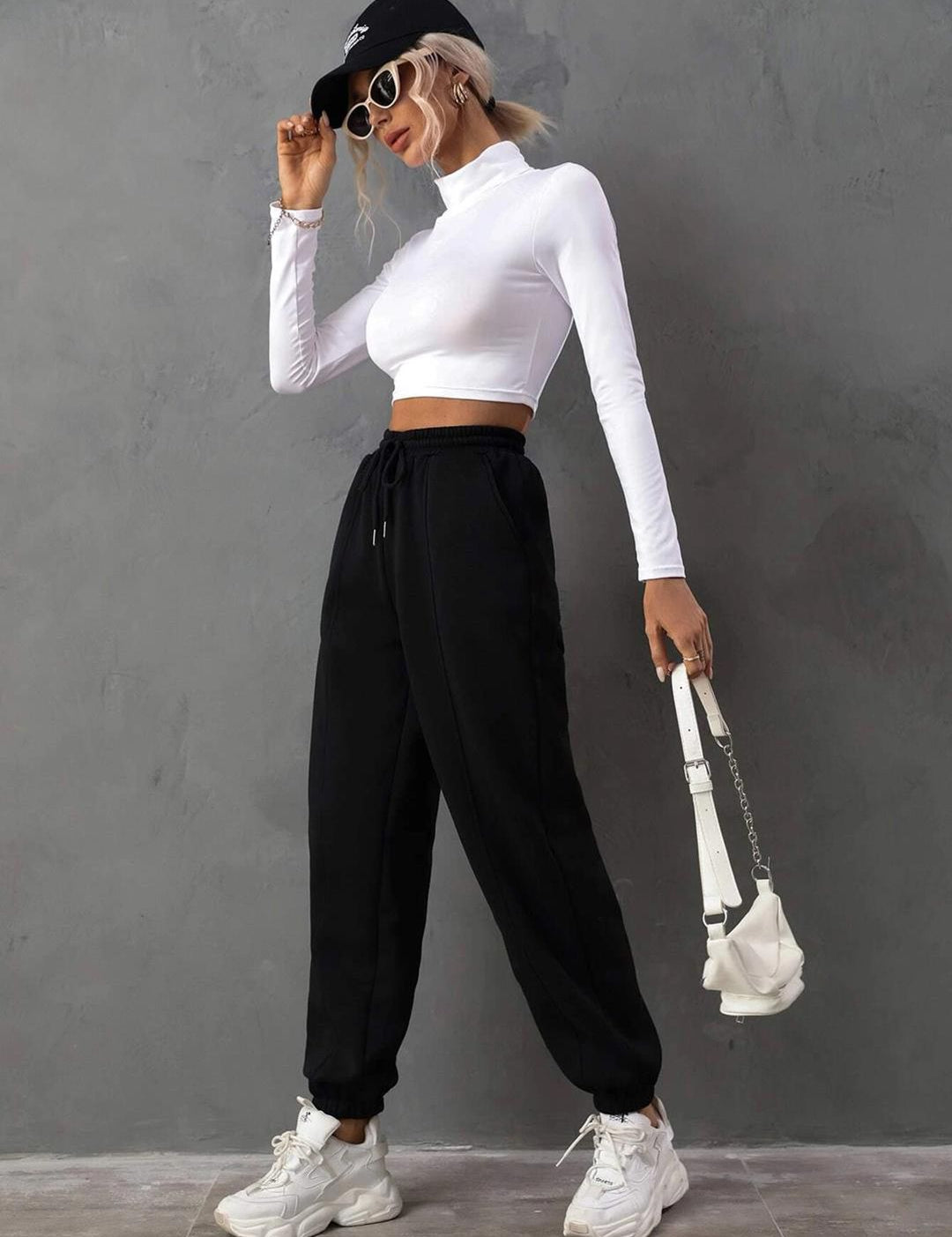 Kotty Women Mid Rise Cotton Joggers