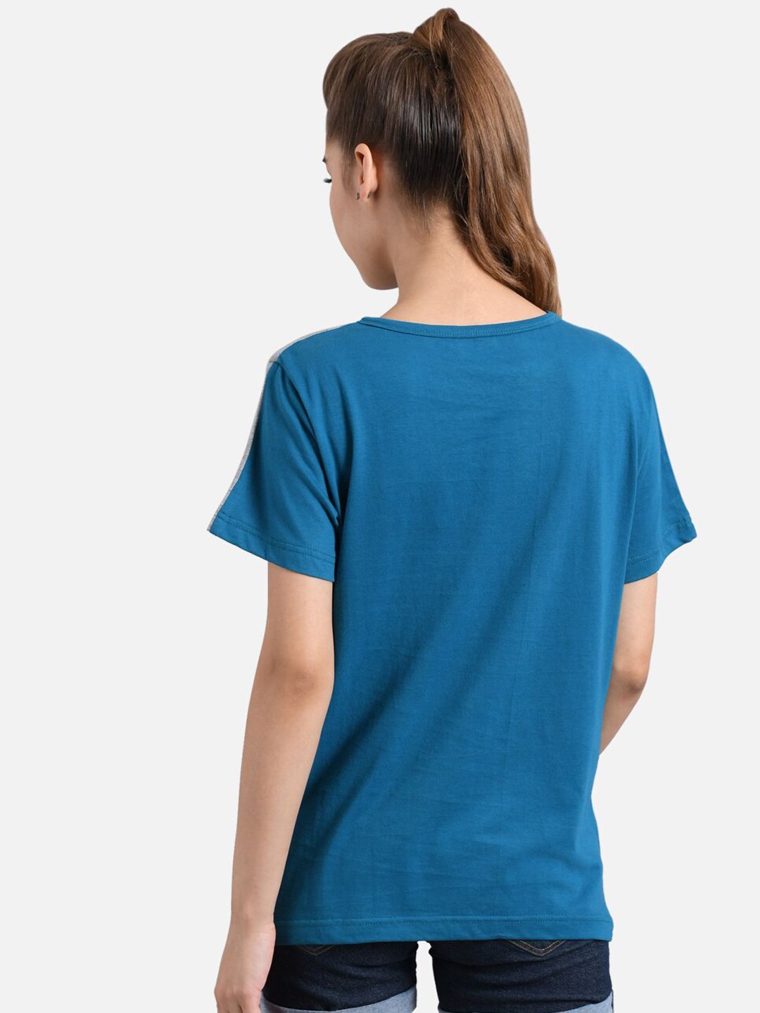 Kotty Women Blue & Grey Colourblocked Round Neck T-shirt