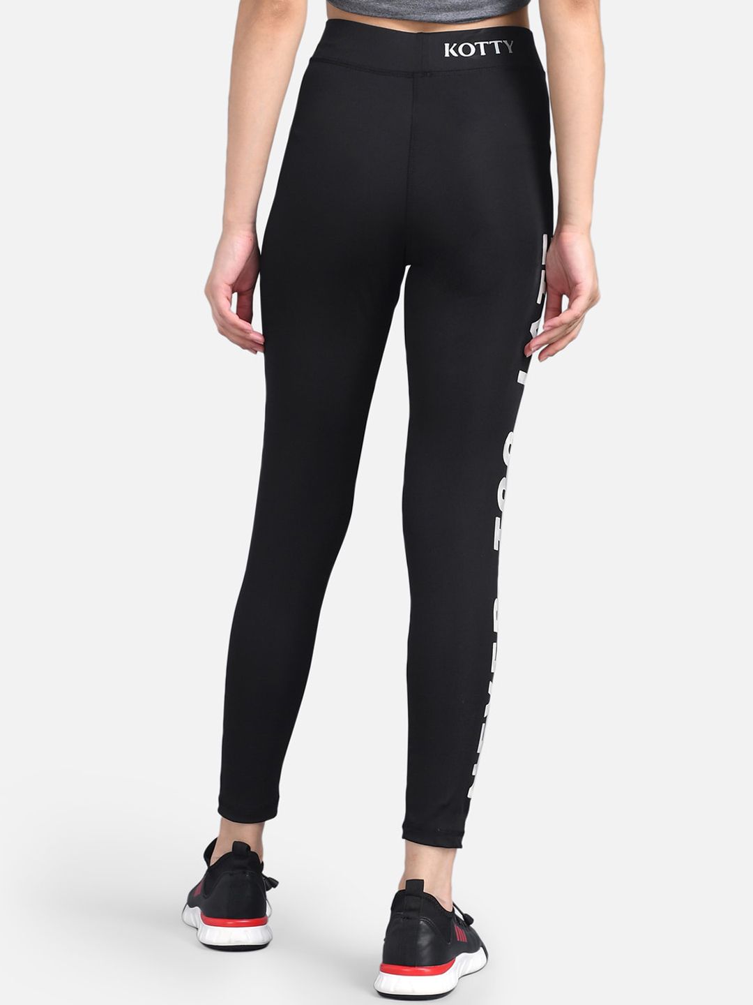 Kotty Women Black & White Printed Tights