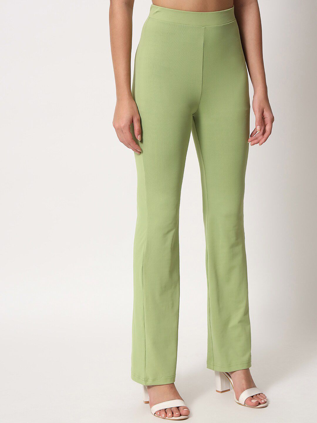 Kotty Women Green Relaxed Straight Leg High Rise Easy Wash Trouser