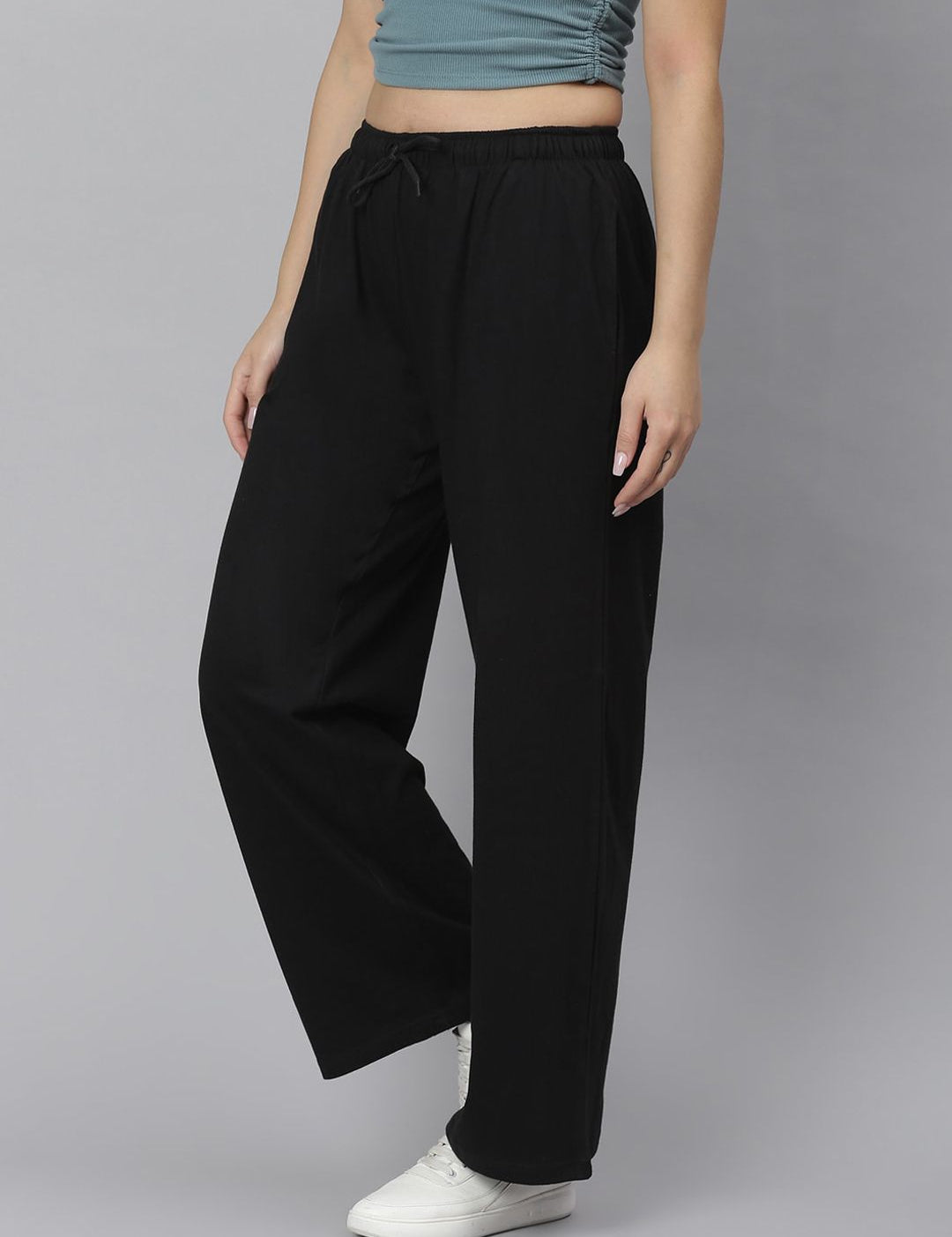 Kotty Women Black Solid Straight-Fit Track Pants