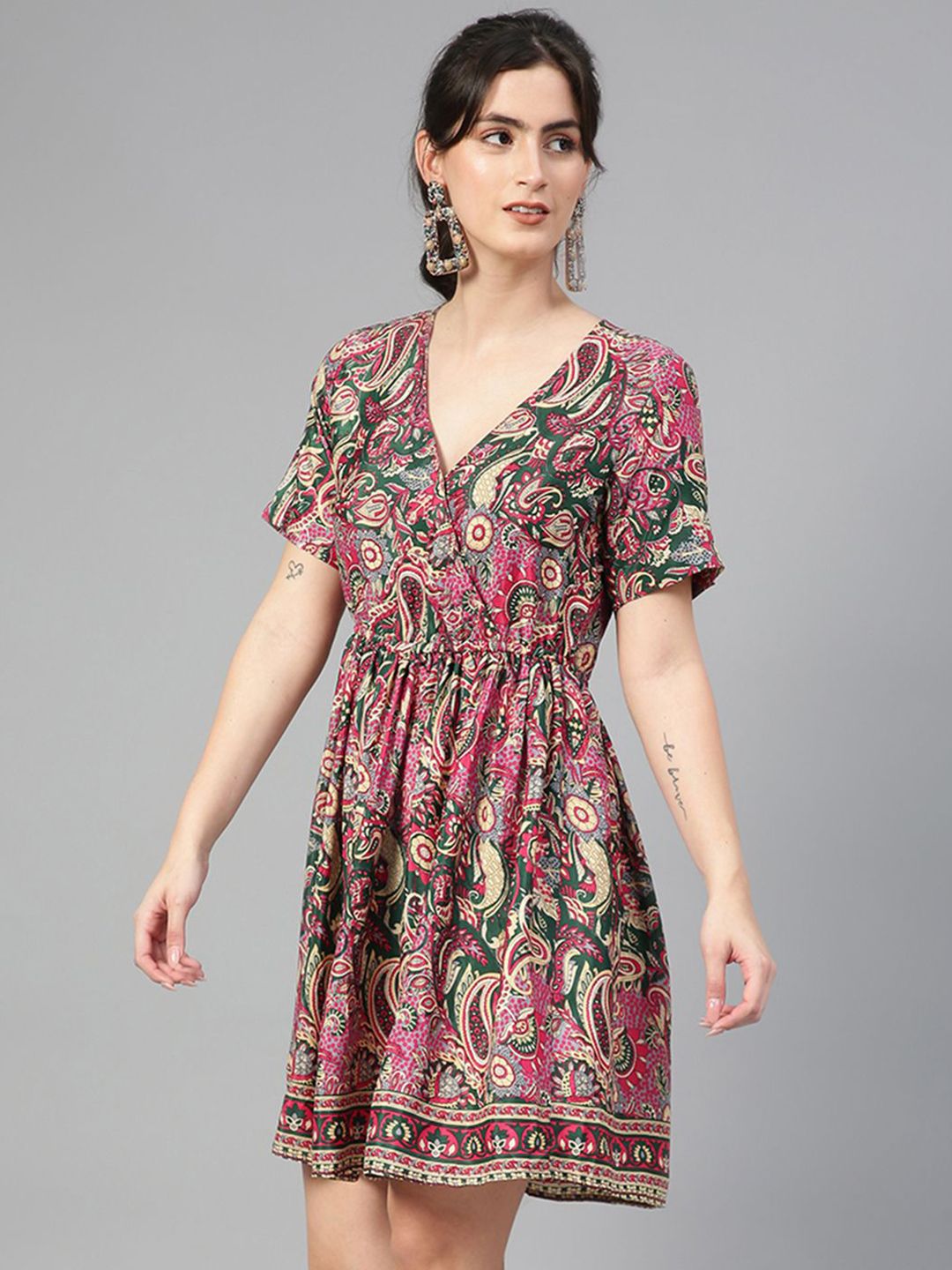 Kotty Ethnic Motifs Printed V-Neck Gathered or Pleated Crepe Wrap Dress