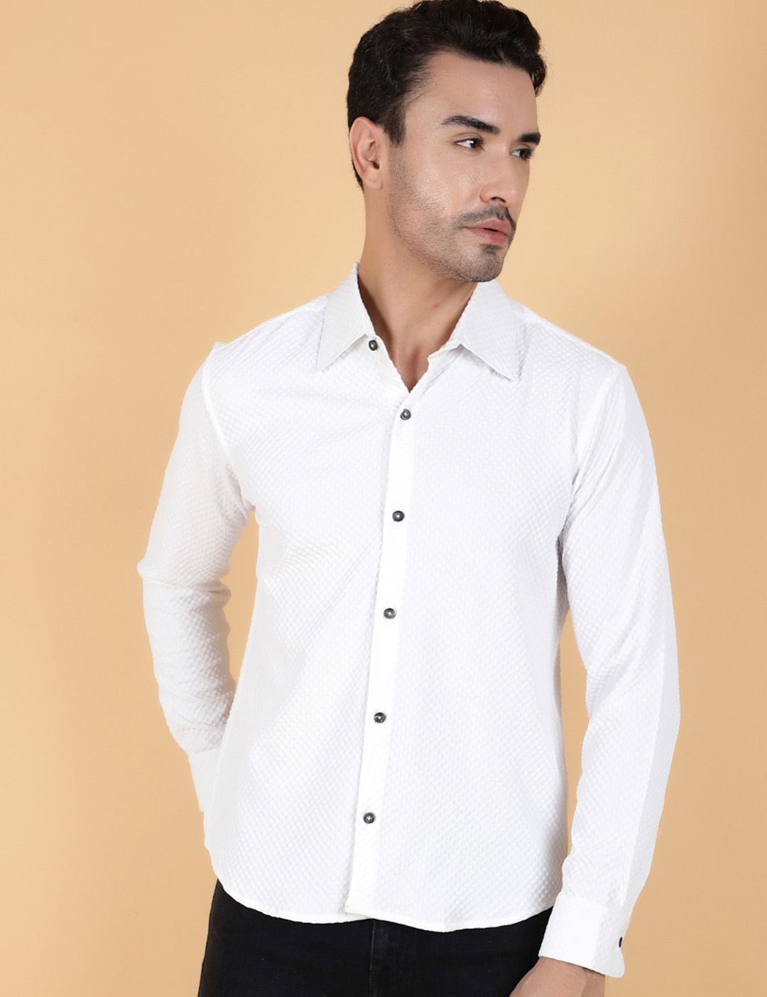 Kotty Men Relaxed Spread Collar Textured Cotton Casual Shirt