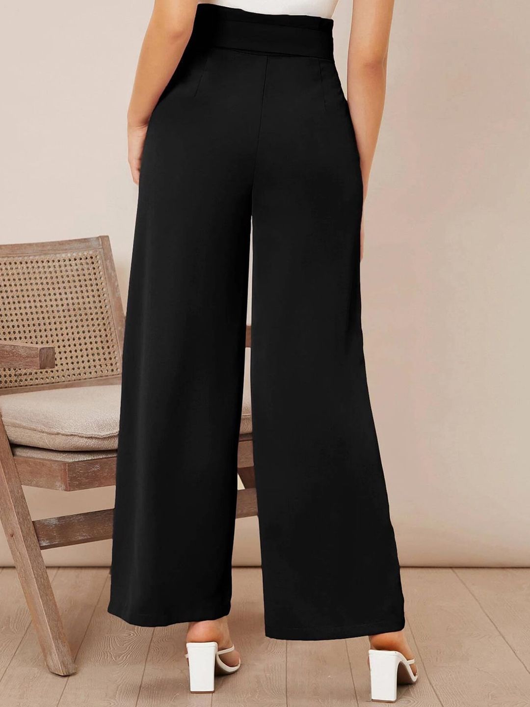 KOTTY BIZwear Women Multicoloured Relaxed Straight Fit High-Rise Easy Wash Pleated Trousers