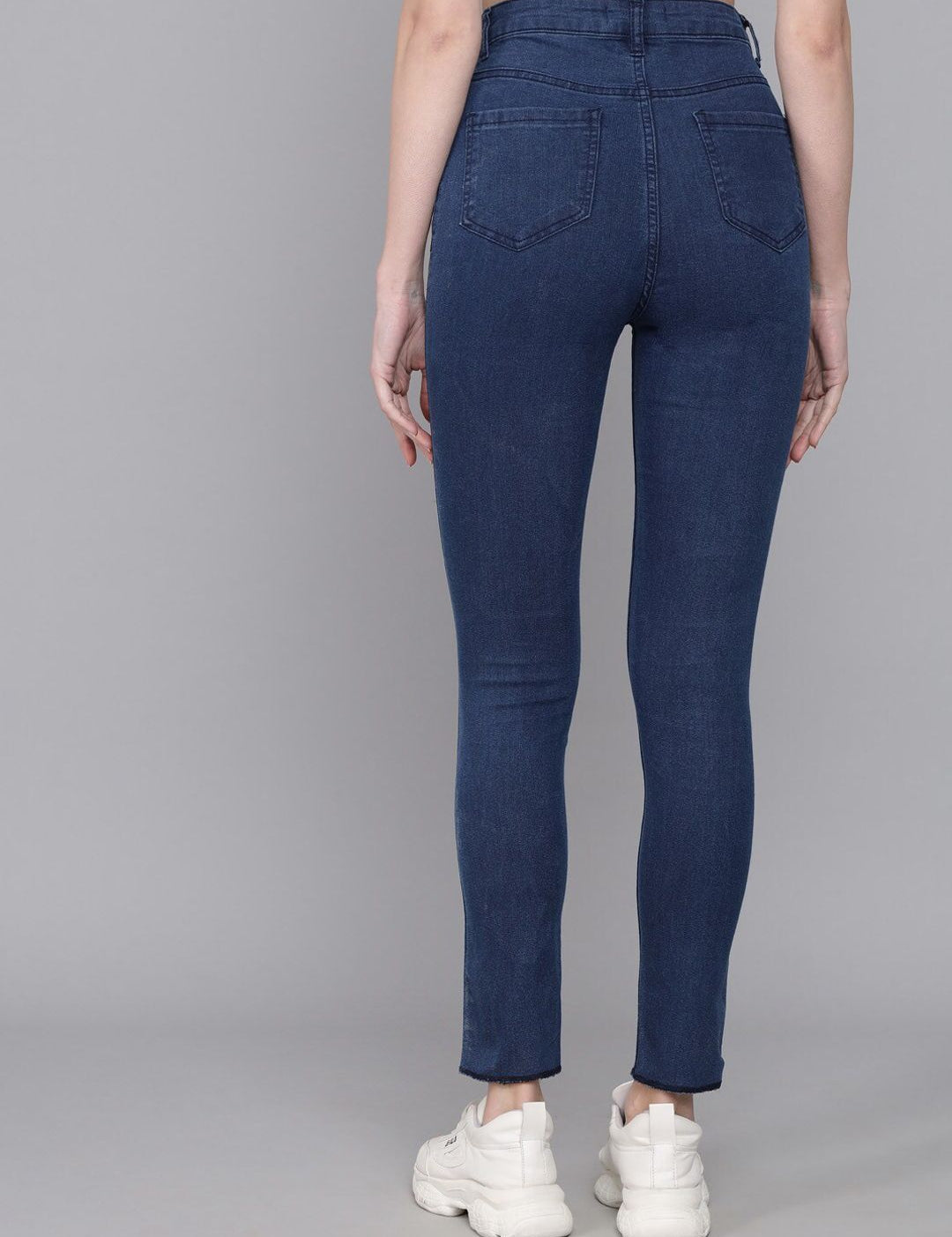 Kotty Women Blue Jean Skinny Fit High-Rise Low Distress Stretchable Jeans