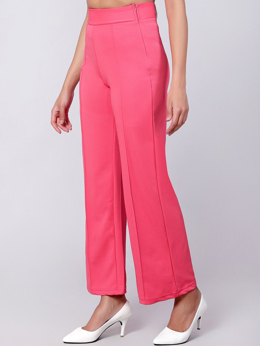 Kotty Women Relaxed Straight Fit High-Rise Easy Wash Trousers