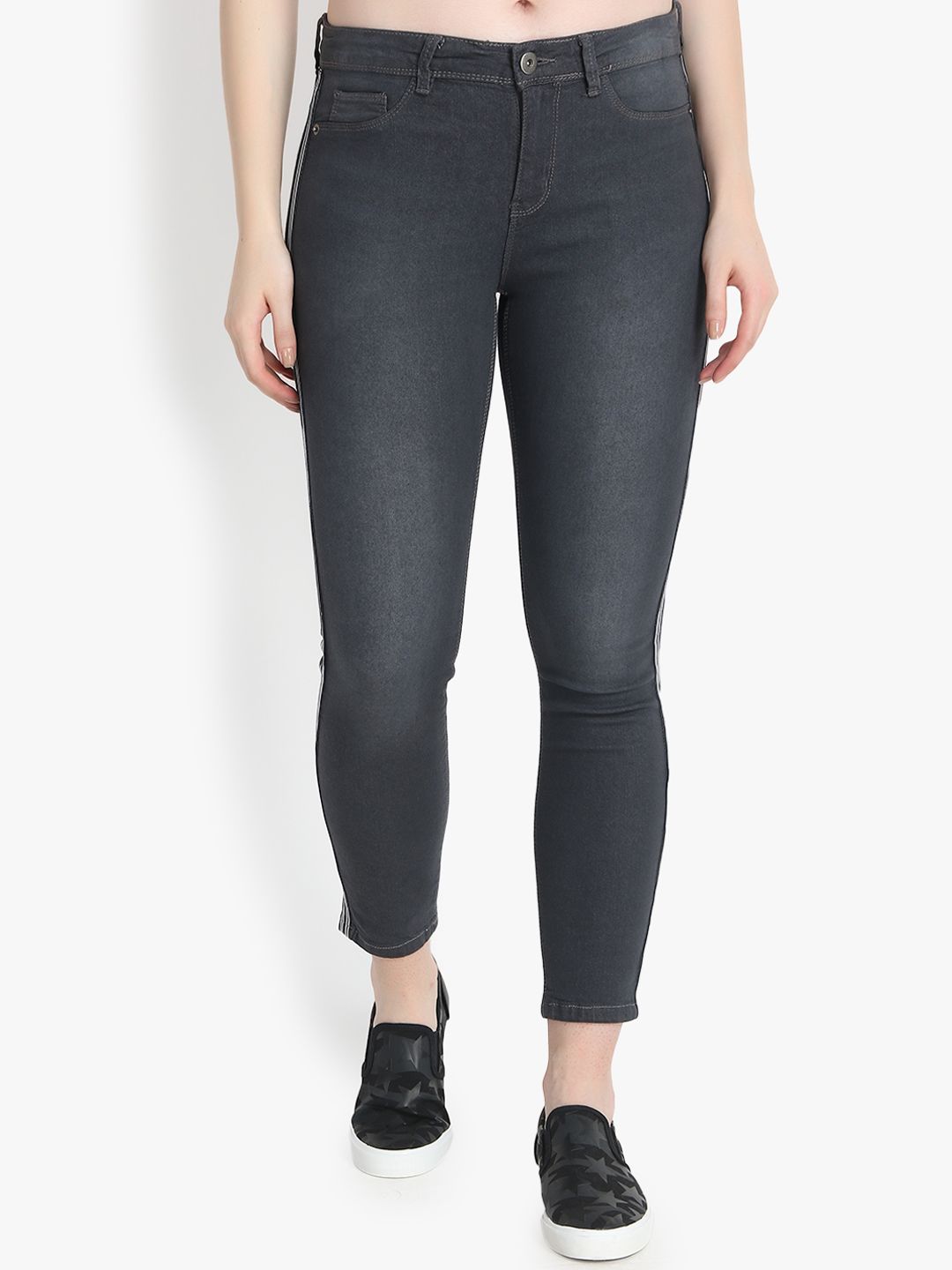 Kotty Women Black Skinny Fit High-Rise Clean Look Cropped Jeans