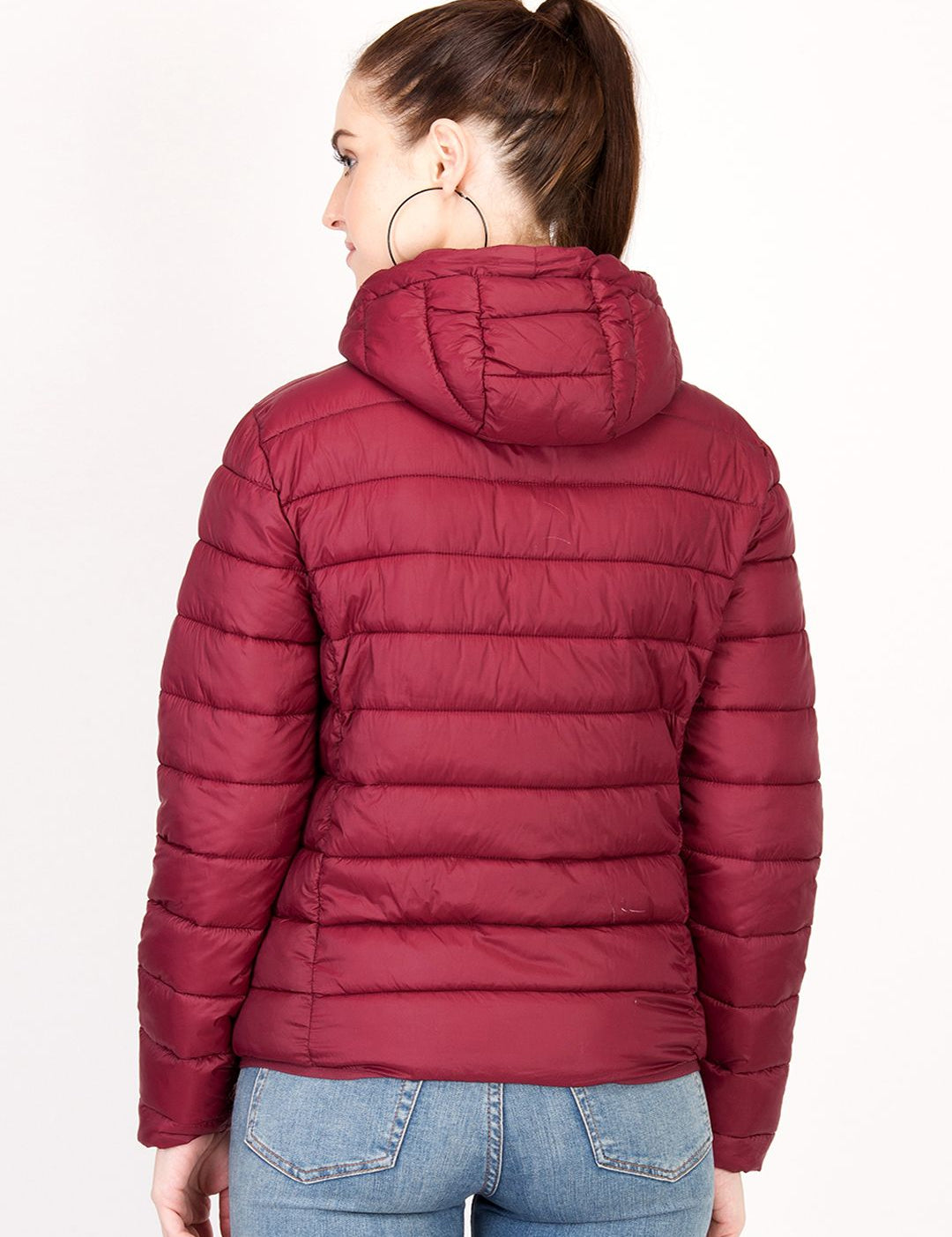 Kotty Women Maroon Solid Insulator Hooded Puffer Jacket