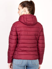 Kotty Women Maroon Solid Insulator Hooded Puffer Jacket