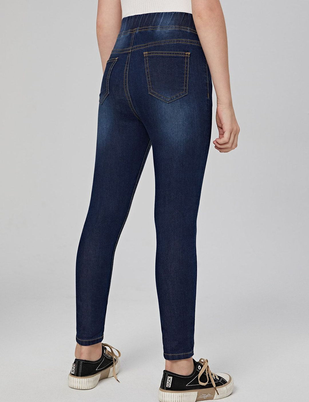 Kotty Girls Low Distress Stretchable Jeans