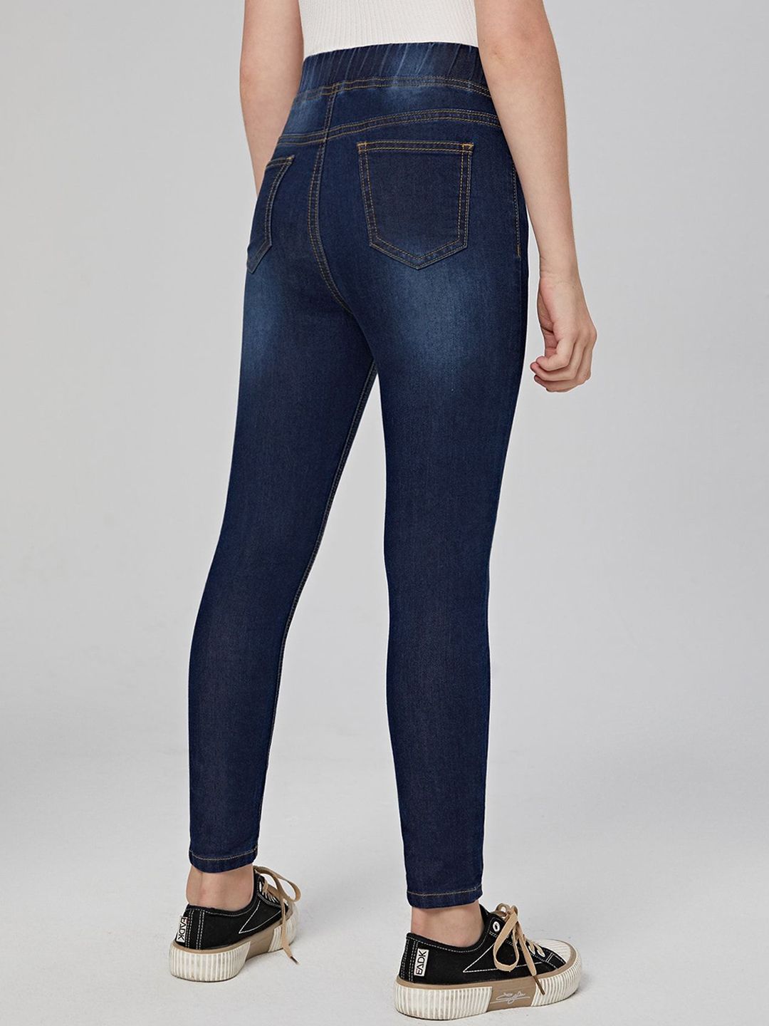 Kotty Girls Low Distress Stretchable Jeans