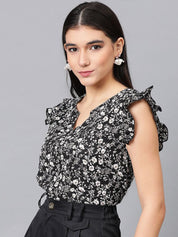 Kotty Floral Printed Round Neck Crepe Top