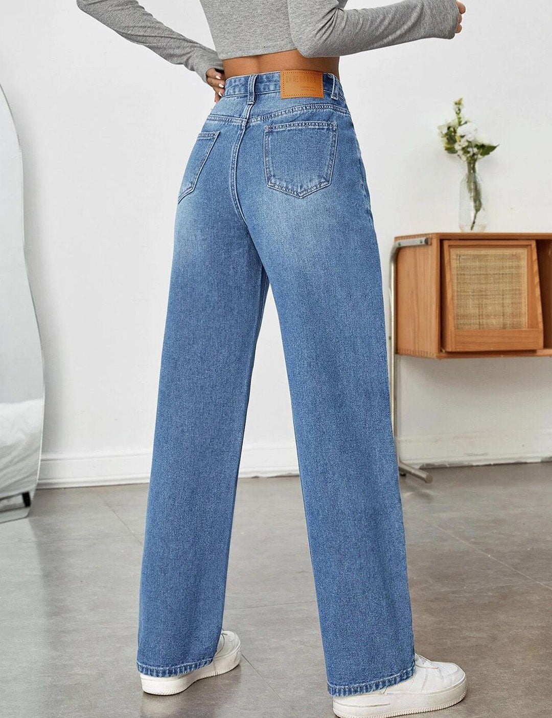 Kotty Women Jean Wide Leg Light Fade High-Rise Stretchable Jeans