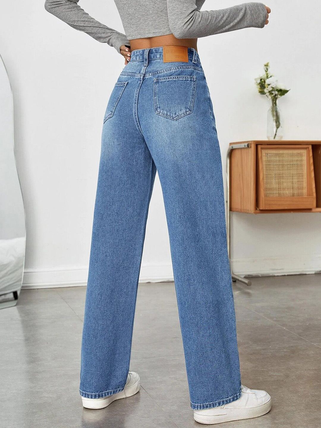 Kotty Women Jean Wide Leg Light Fade High-Rise Stretchable Jeans