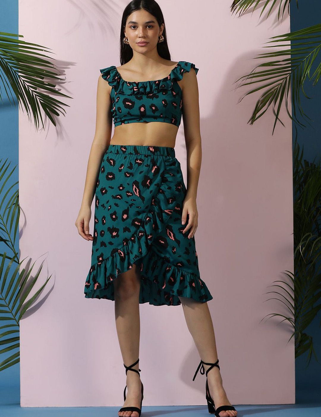 Kotty Green Floral Printed Sleeveless Top With Skirt