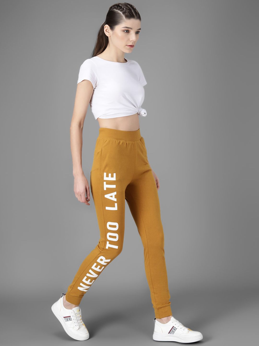 Kotty Women Pack Of 2 Printed Straight-Fit Joggers