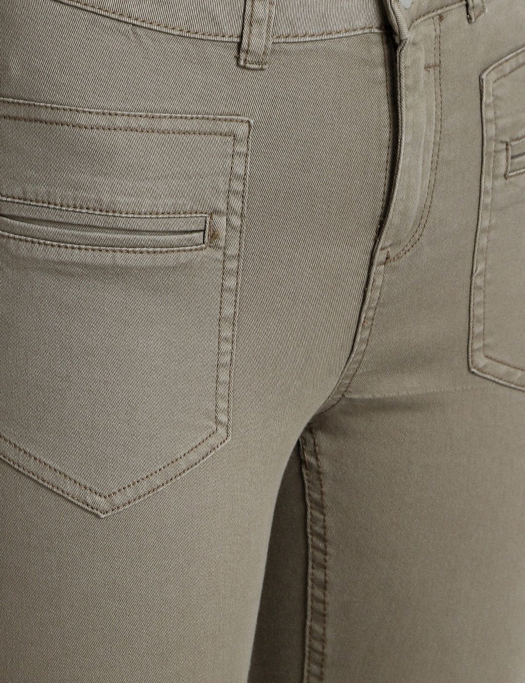 Kotty Women Taupe Skinny Fit High-Rise Clean Look Jeans