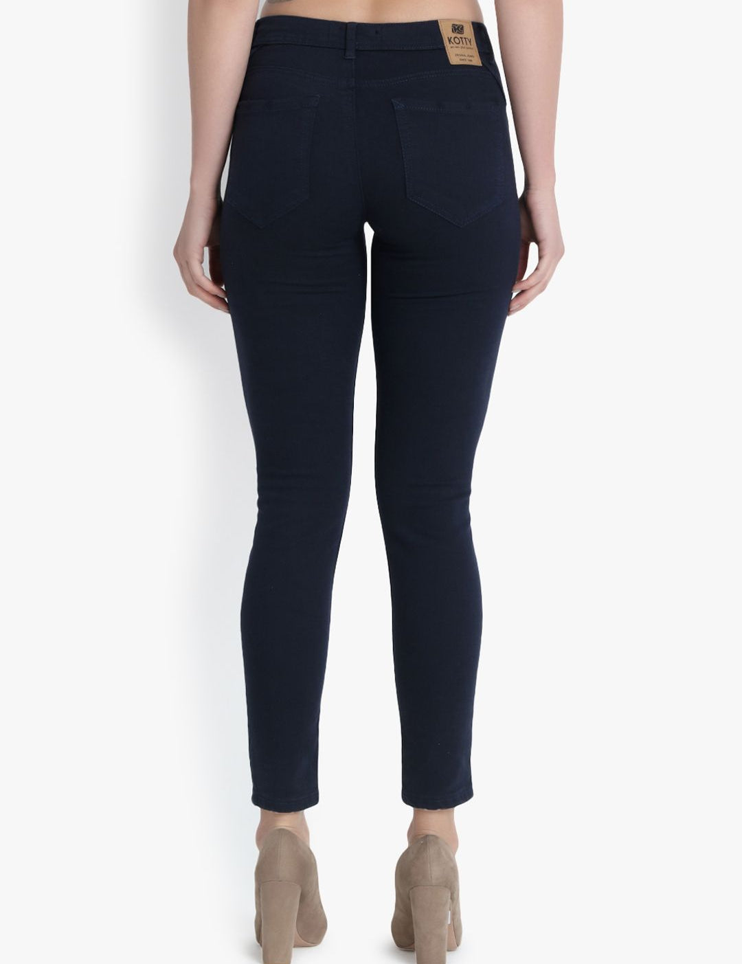Kotty Women Black Skinny Fit High-Rise Clean Look Jeans