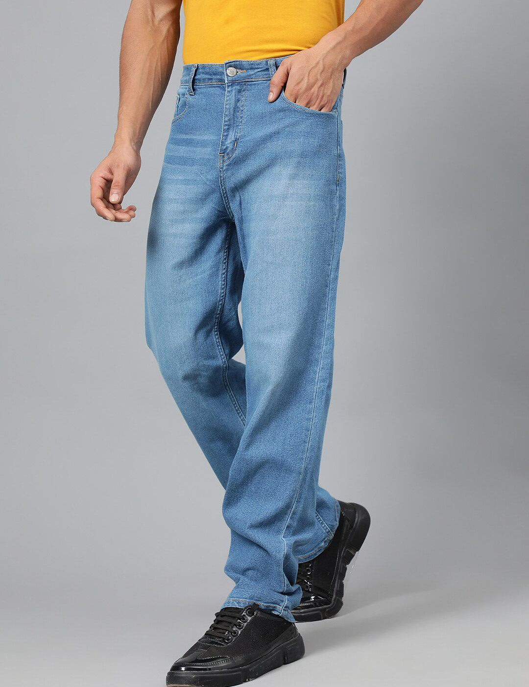 Kotty Men Blue Mid-Rise Light Fade Stretchable Jeans