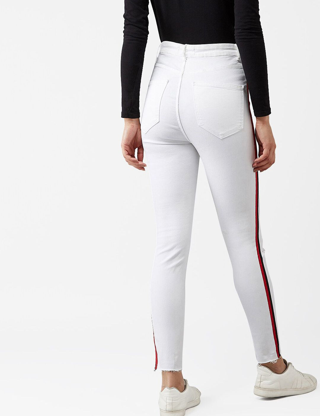 Kotty Women White Skinny Fit High-Rise Slash Knee Jeans With Side Stripes