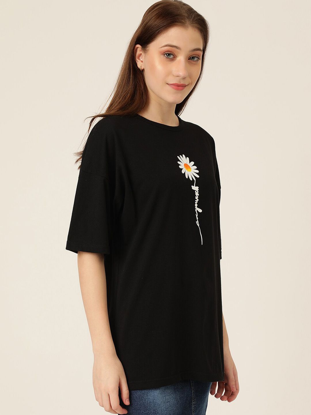 Kotty Graphic Printed Drop-Shoulder Sleeves Oversized T-shirt