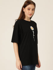 Kotty Graphic Printed Drop-Shoulder Sleeves Oversized T-shirt