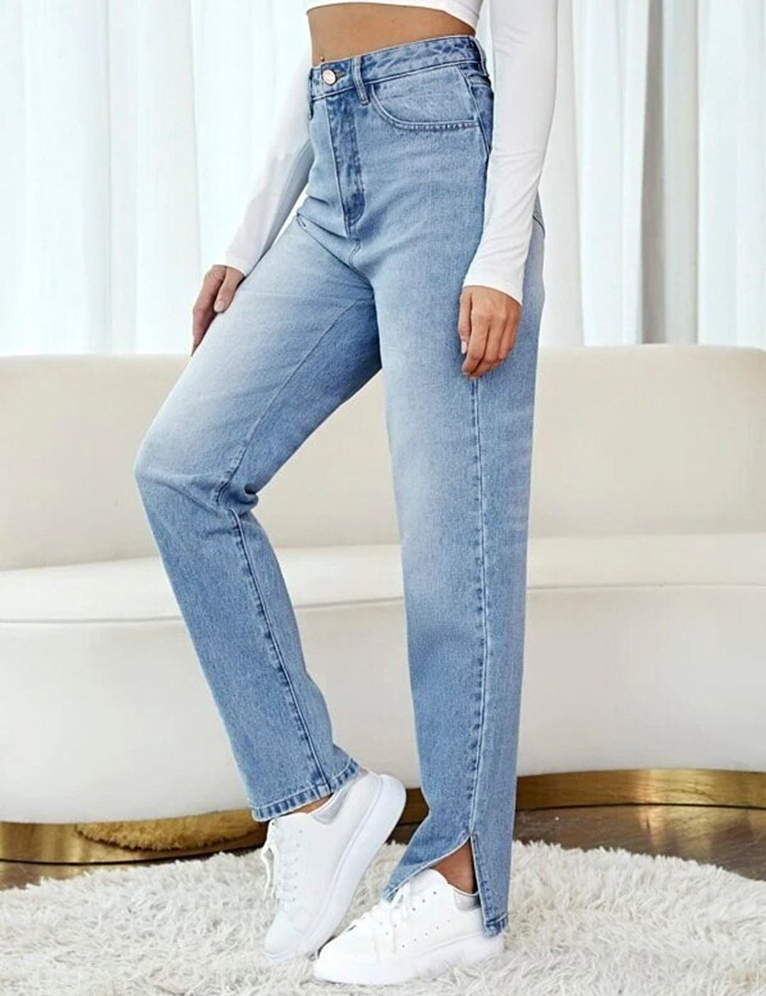 Kotty Women Blue High-Rise Highly Distressed Jeans