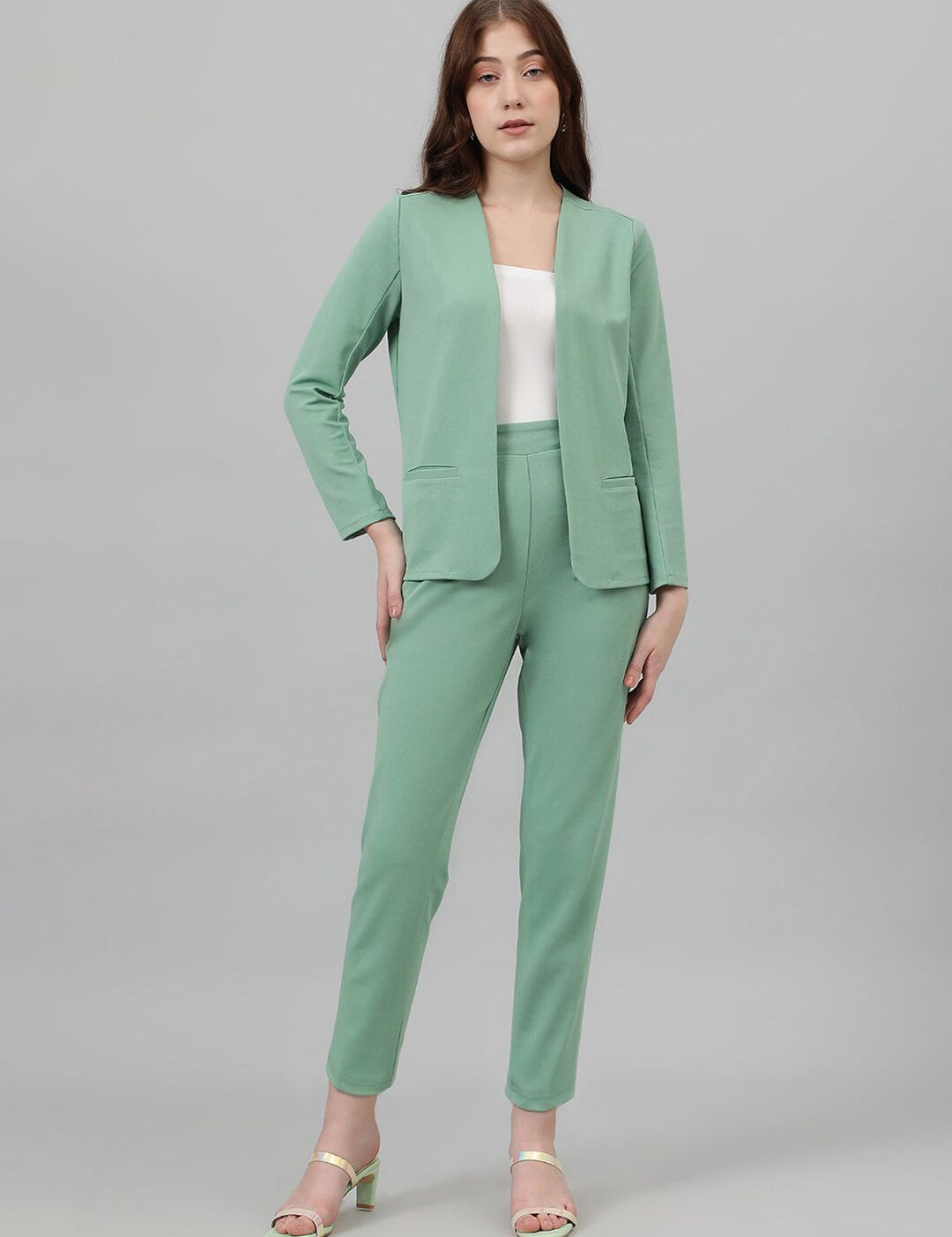 Kotty Green Collarless Long Sleeves Blazer With Trousers