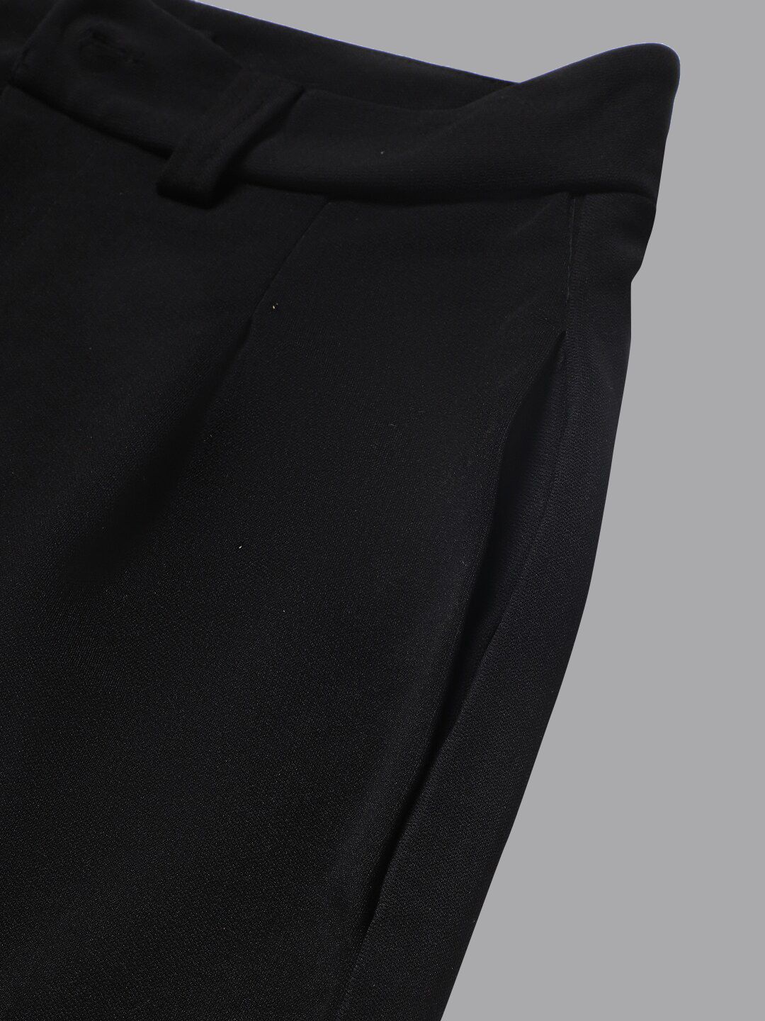 KOTTY BIZwear Women Relaxed Straight Leg High-Rise Easy Wash Straight Fit Parallel Trousers