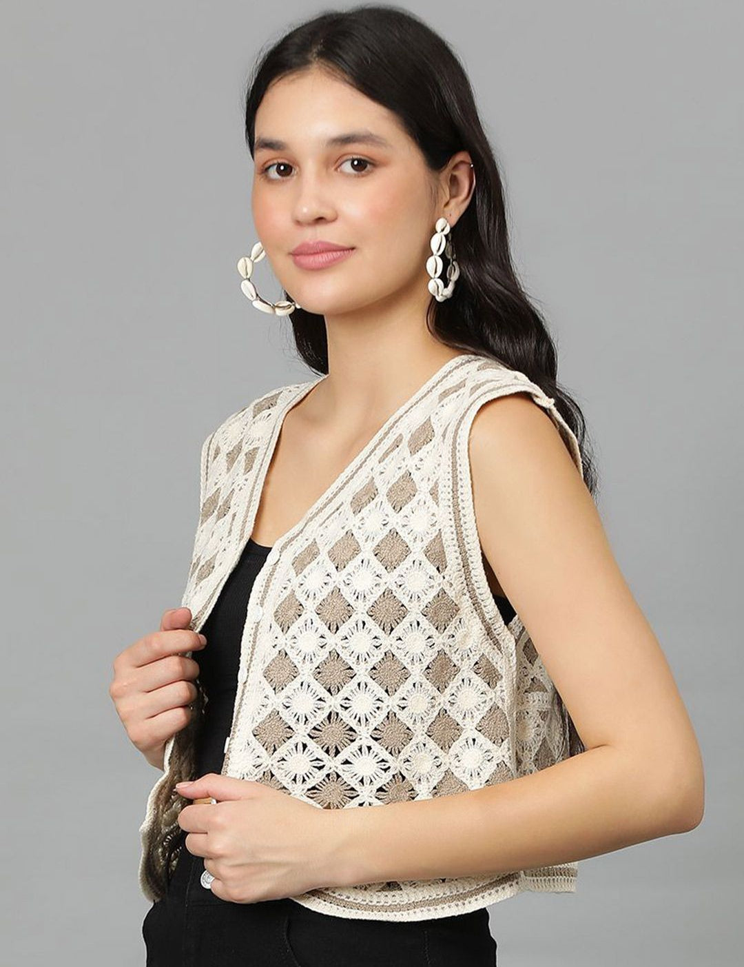 Kotty Geometric Self Design Crochet V-Neck High-Low Crop Top