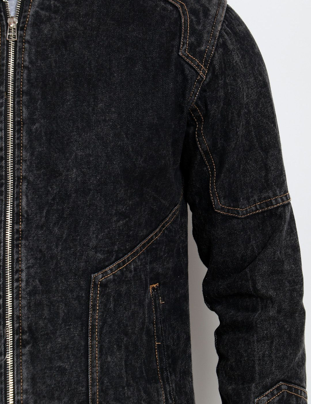 Kotty Men Black Solid Denim Jacket