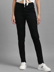 Kotty Women Black Skinny Fit Mid-Rise Clean Look Jeans