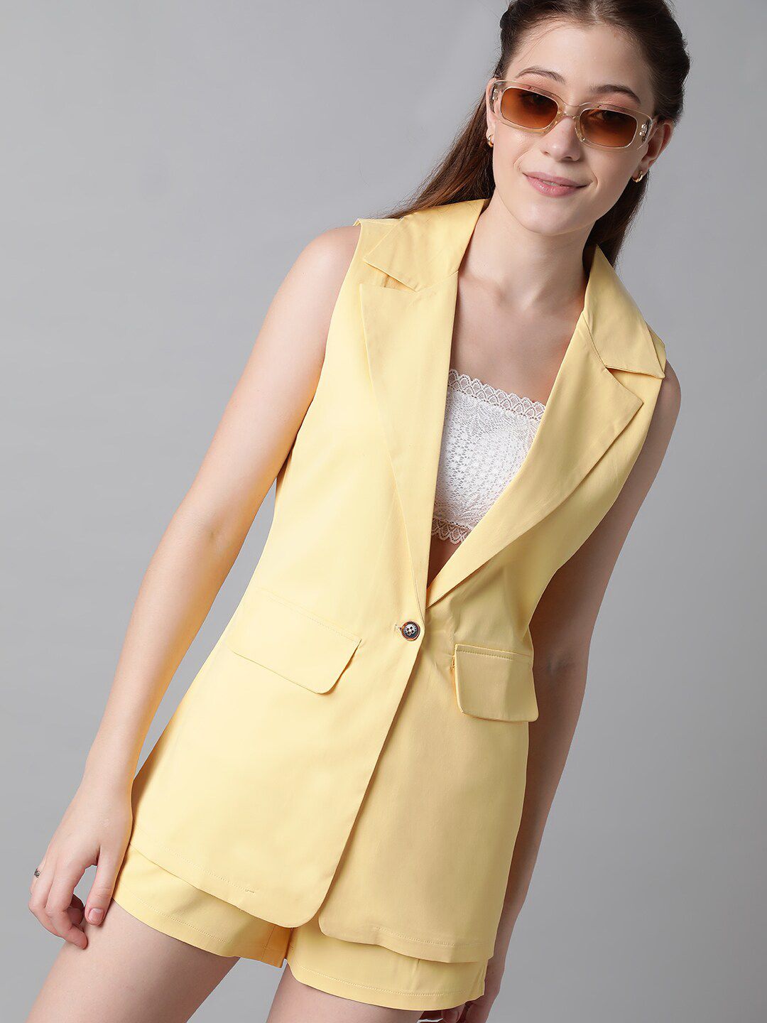 Kotty Yellow Notched Lapel Collar Blazer With Shorts