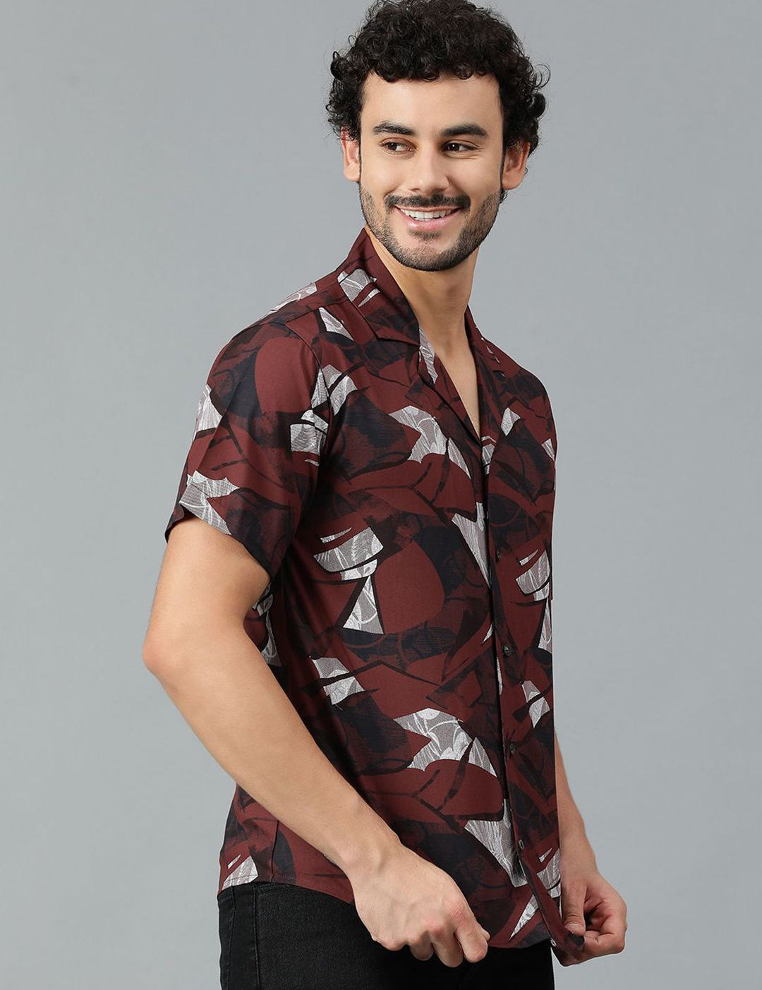 Kotty Men Abstract Printed Casual Shirt