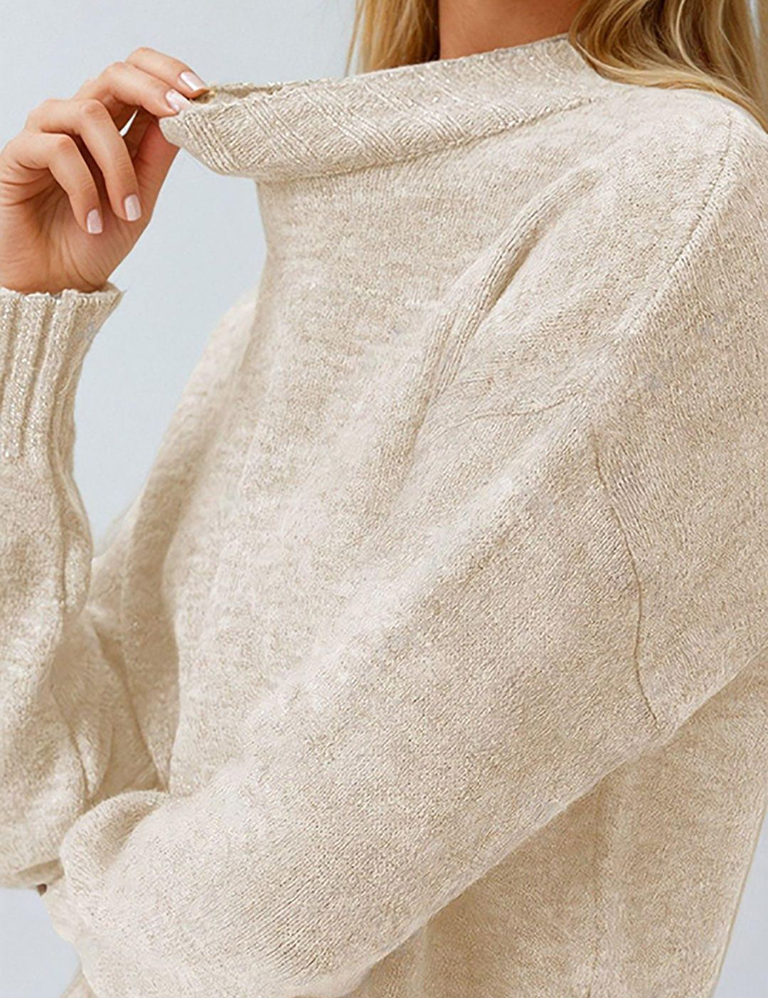 Kotty Women Round Neck Pullover