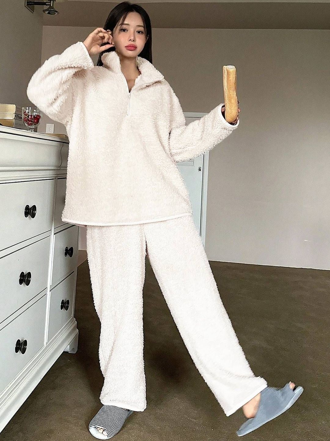 Kotty Women High Neck Solid Night Suit