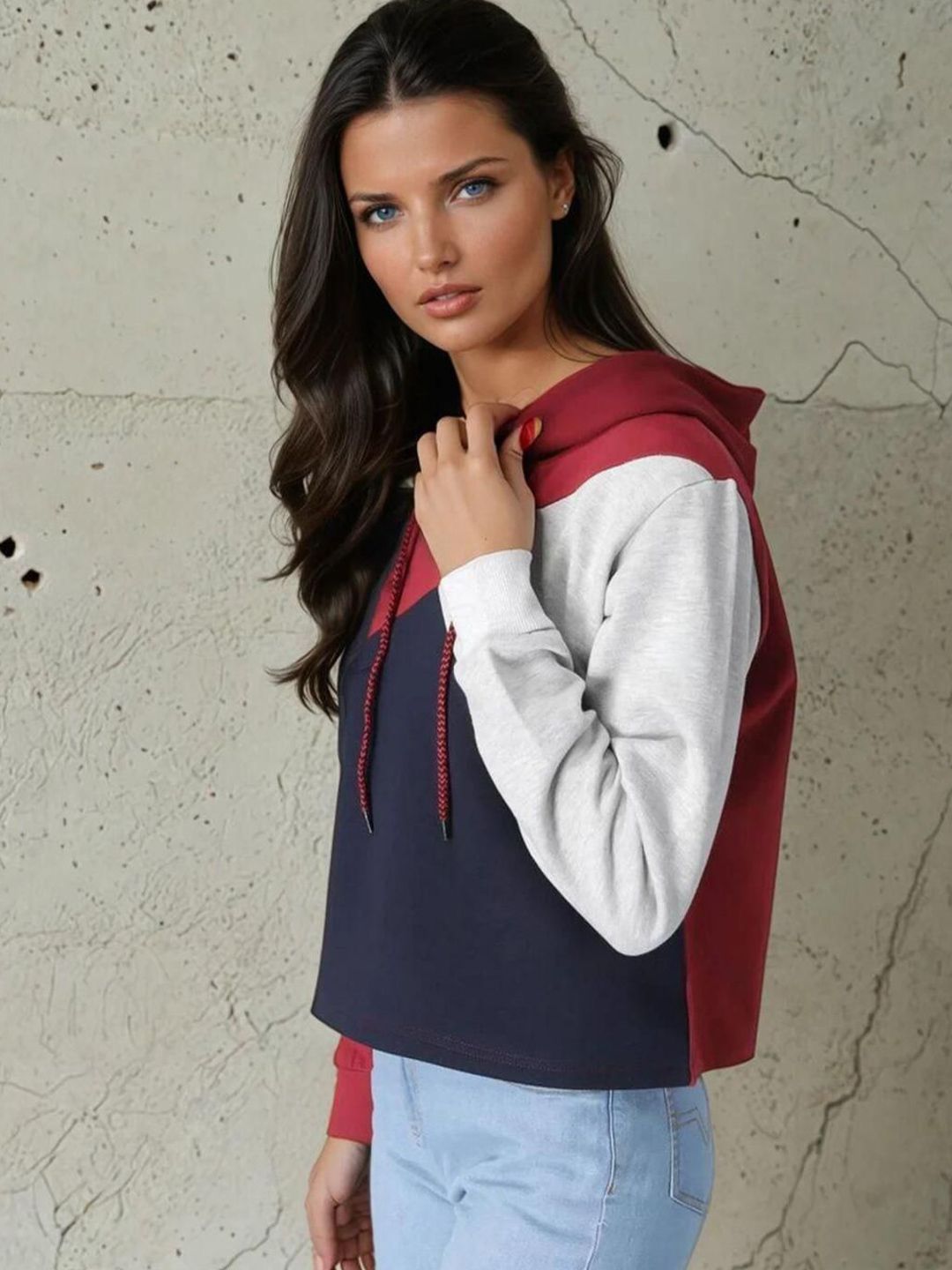 Kotty Women Colourblocked Hooded Sweatshirt