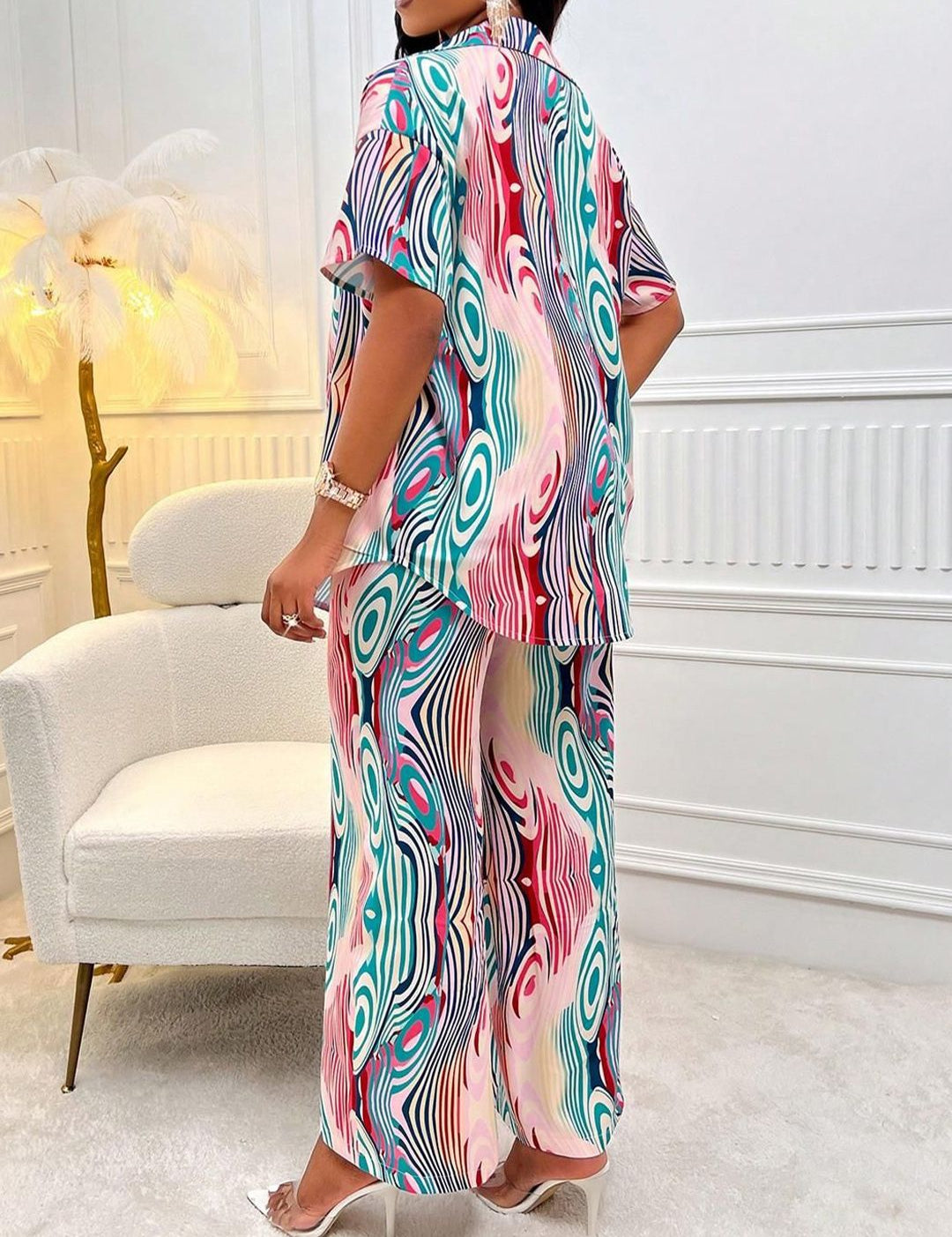 Kotty Abstract Printed Shirt With Trouser