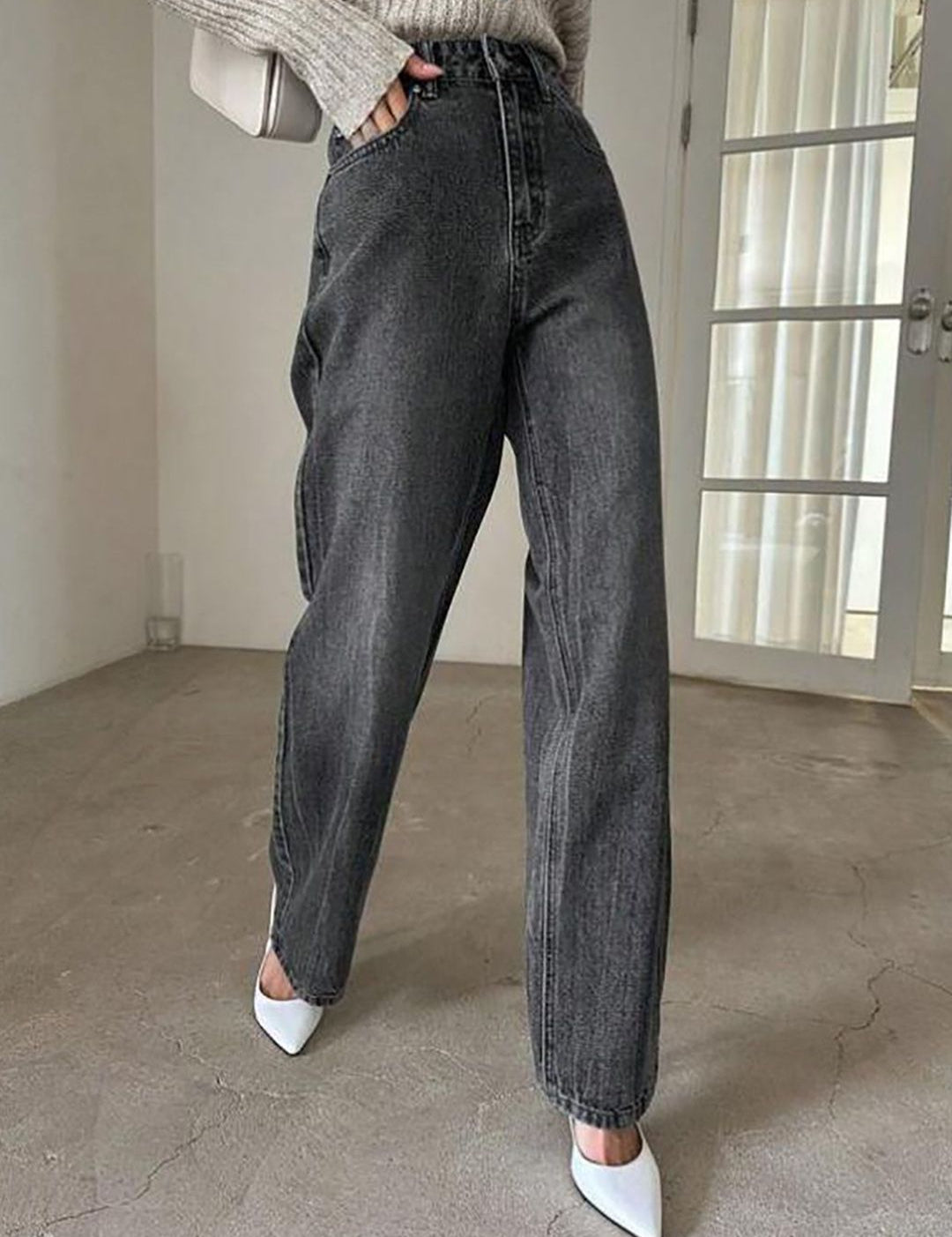 Kotty Women Straight Fit High-Rise Stretchable Jeans