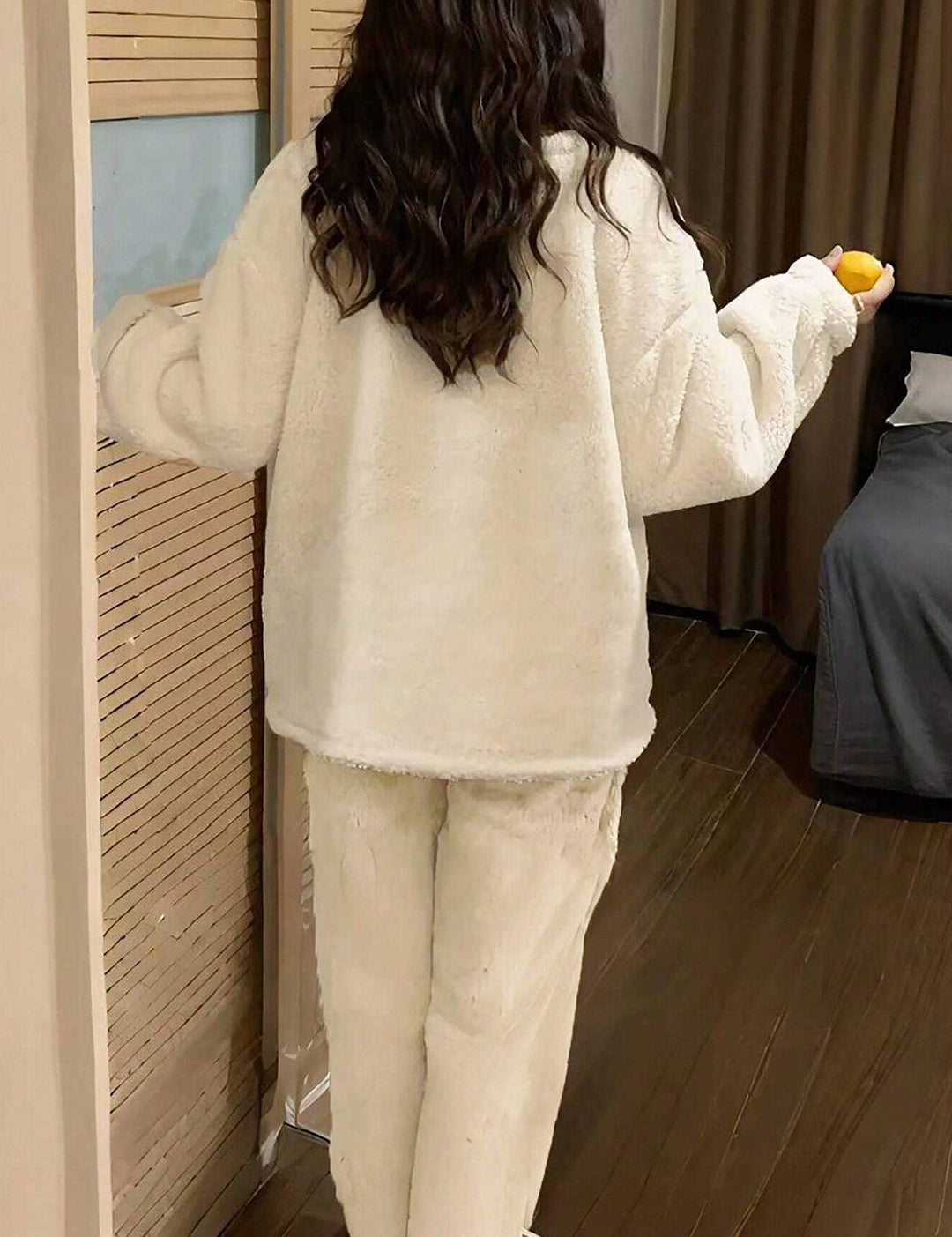 Kotty Fleece Women Round Neck Winter Co-ord Sets